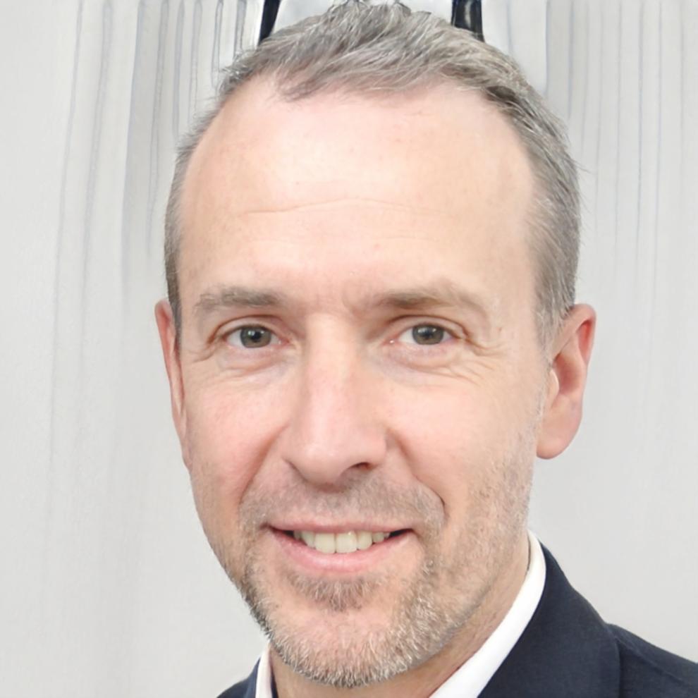 Eduardo Serrano, Director de Análisis Financiero